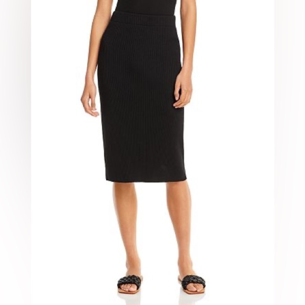 Vince Ribbed Pencil Skirt in Navy - Elastic Waist Stretch Knit